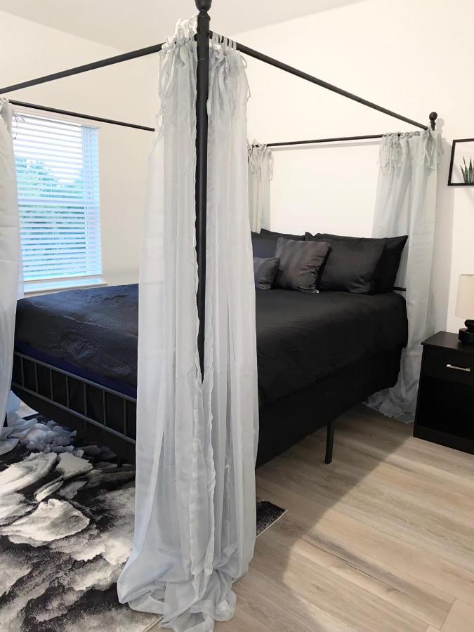 Willa Luxe Three Story Duplex Near Downtown & Med Center Houston Zewnętrze zdjęcie