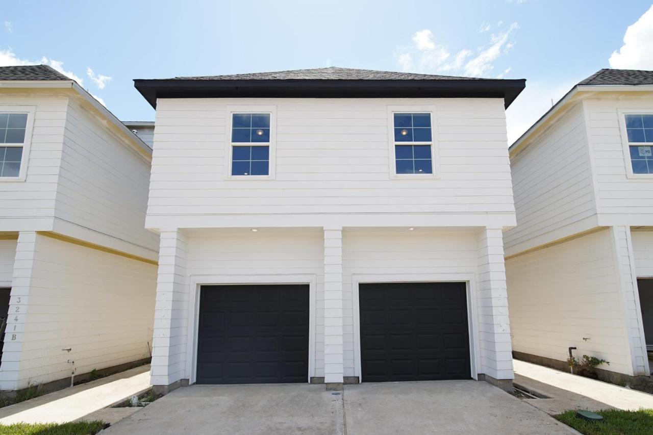 Willa Luxe Three Story Duplex Near Downtown & Med Center Houston Zewnętrze zdjęcie